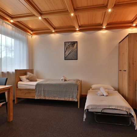 Moderne Ferienwohnungen - Service Wie Im Hotel Göppingen Dış mekan fotoğraf