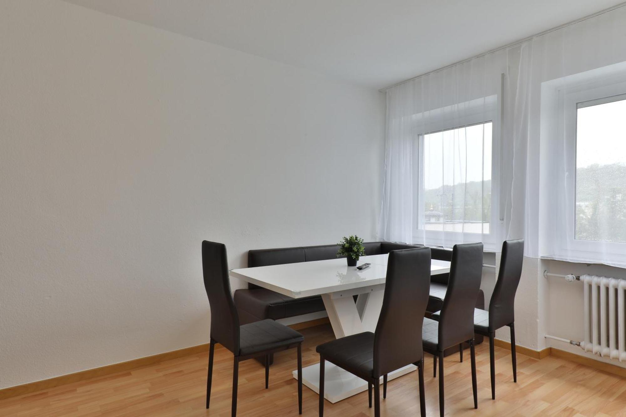 Moderne Ferienwohnungen - Service Wie Im Hotel Göppingen Dış mekan fotoğraf
