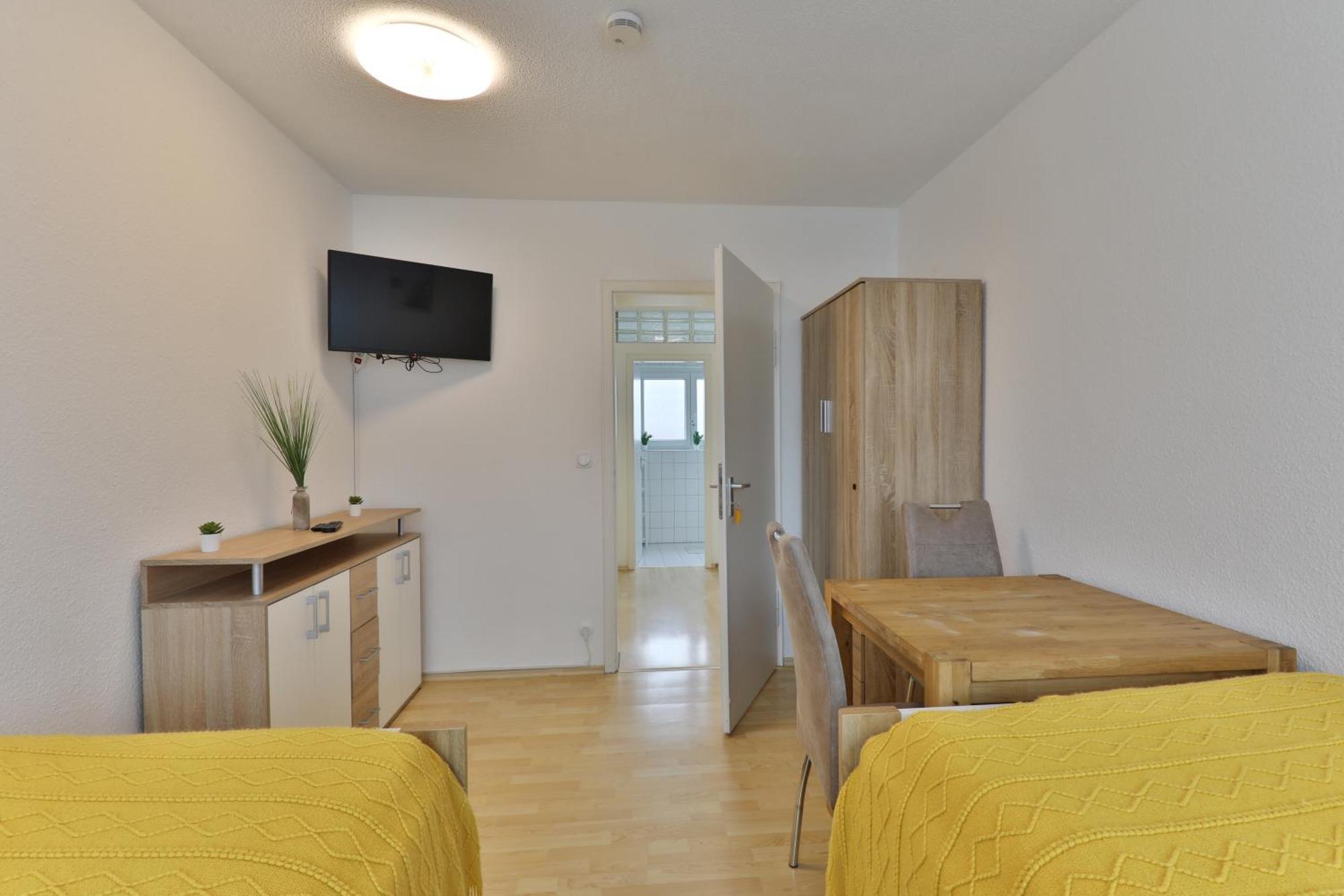 Moderne Ferienwohnungen - Service Wie Im Hotel Göppingen Dış mekan fotoğraf