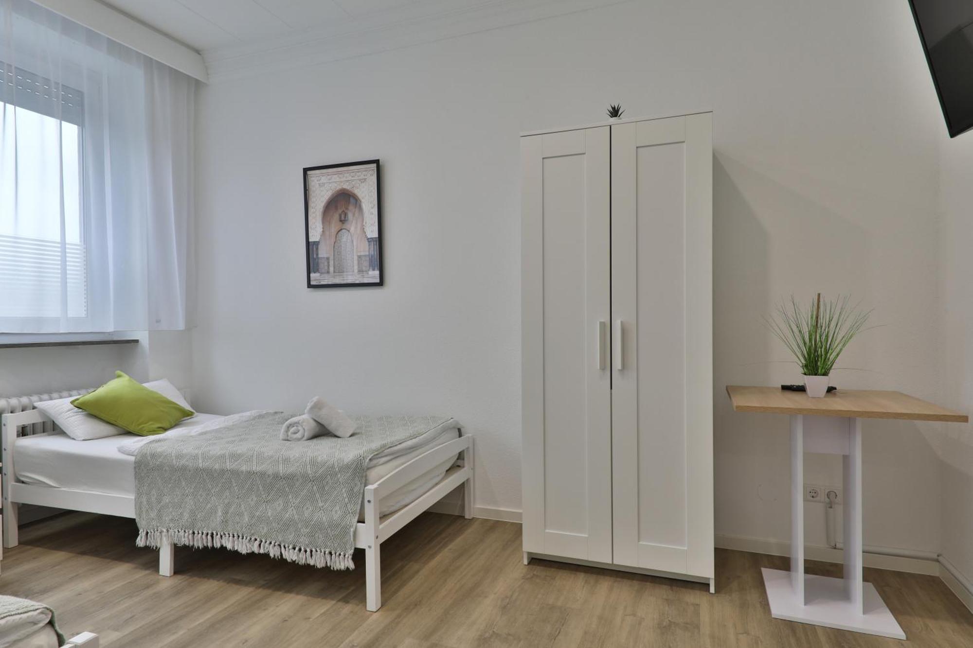 Moderne Ferienwohnungen - Service Wie Im Hotel Göppingen Dış mekan fotoğraf
